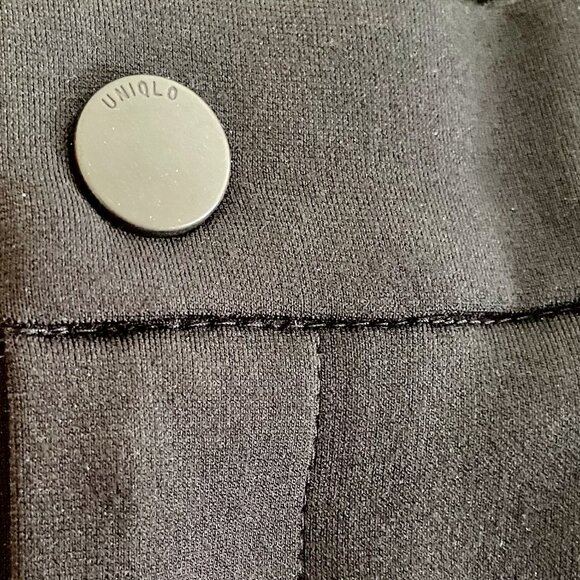 UNIQLO Black Joggers - Size S - Picture 4 of 5